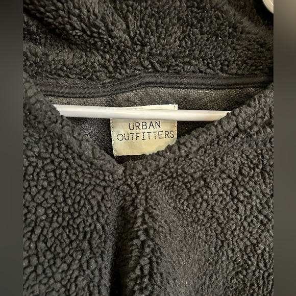 Urban Outfitters Black Teddy bear Short Sweater / Size XS - Picture 2 of 11